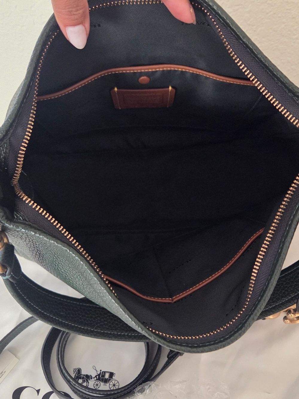 Coach Cary Amazon Green Pebble Leather Shoulder Bag Crossbody - Picture 9 of 12